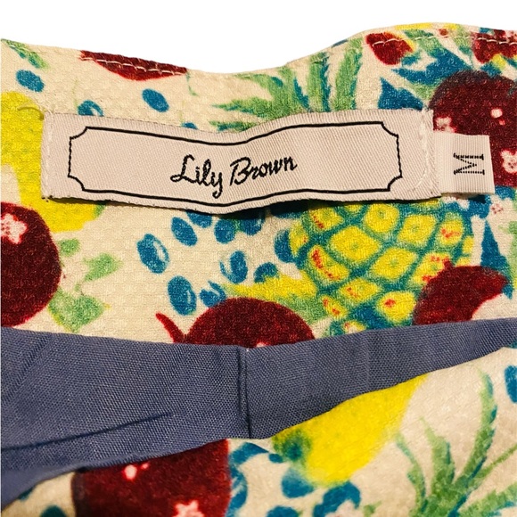 Lily Brown Japan tropical floral lined shorts medium hard to find! - Picture 7 of 7